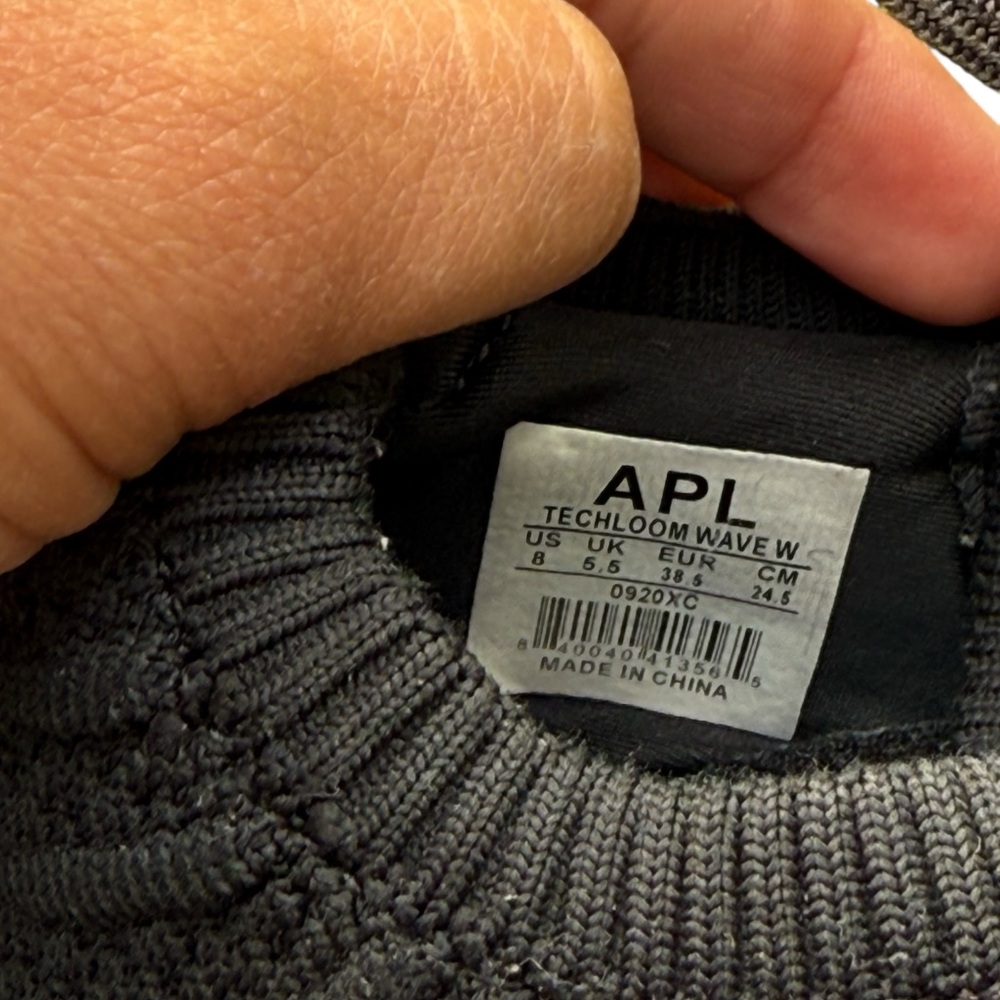 APL Charcoal Knit Techloom Sneakers Size 8 - Picture 3 of 9